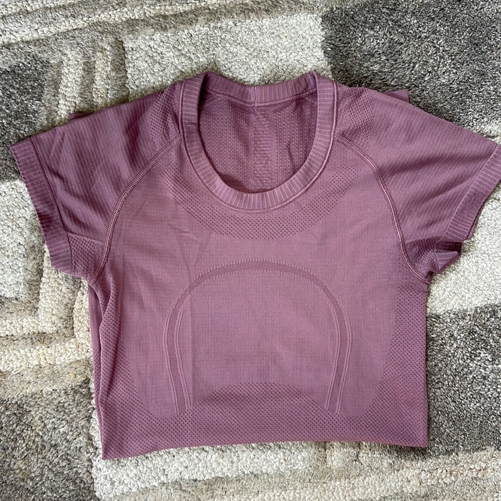 Lululemon swiftly tech short sleeve shirt, purple